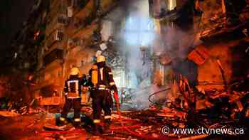 Ukrainian forces resist Russian advance on capital Kyiv