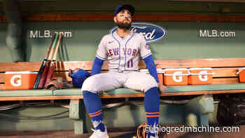 3 right-handed hitting outfielders the Cincinnati Reds could target after the lockout - Blog Red Machine