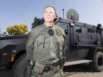 Two Edmonton city police officers now suspended without pay in wake of 'freedom convoy' participation