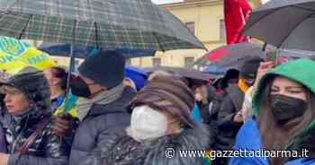 Ucraina, la comunita' di Foligno in piazza per la pace - Gazzetta di Parma