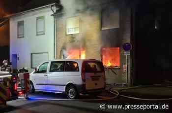 FW Bocholt: Brand mit Menschenrettung auf dem Burloer Weg