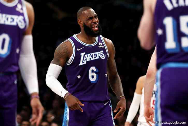 LeBron James clears air about Lakers tensions, his NBA future - New York Post