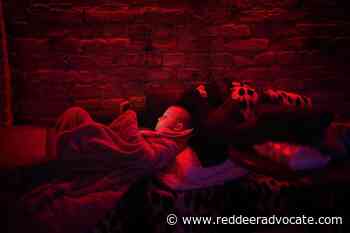 Honesty, reassurance: How to talk to kids about Ukraine - Red Deer Advocate