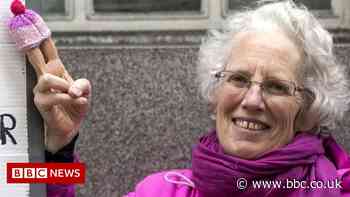 Volunteers are helping lower bills for those on low incomes