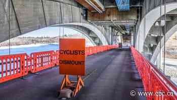 Lower deck of Calgary's Centre Street Bridge closing for upgrades until June