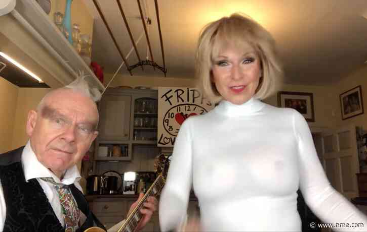 Robert Fripp and Toyah Willcox cover The Black Keys on Sunday Lunch