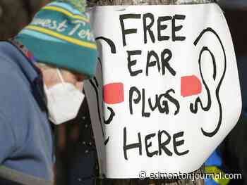 Edmonton weather: Even still, the prospect of flurries has some of us giddy - Edmonton Journal