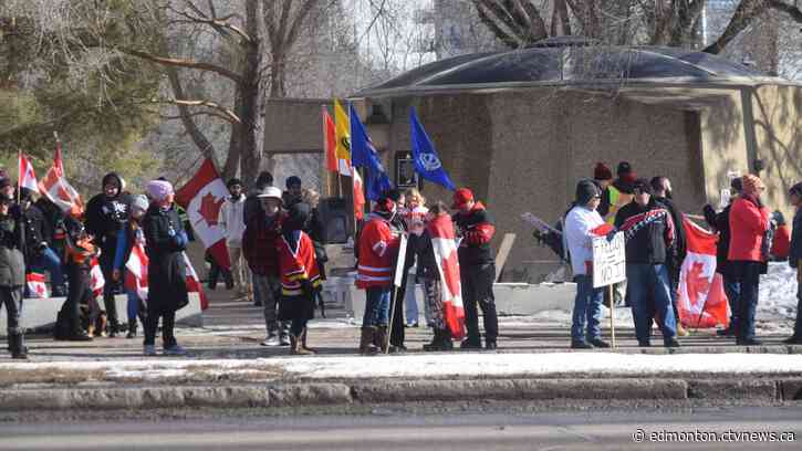 Fifth weekend of convoy protests, counter-protests in Edmonton - CTV News Edmonton