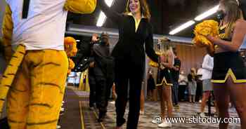 BenFred: Reed-Francois faces first big Mizzou decision with Martin's future, and we'll learn a lot about her when it arrives - St. Louis Post-Dispatch