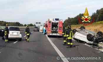 Paura a Sestu, auto si ribalta sulla Carlo Felice dopo uno scontro: due feriti - Casteddu Online