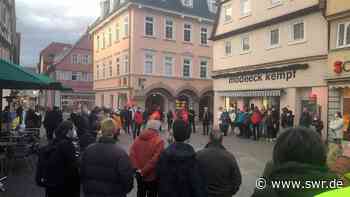 Ulm, Aalen, Ellwangen: Schweigen für Frieden in der Ukraine - SWR