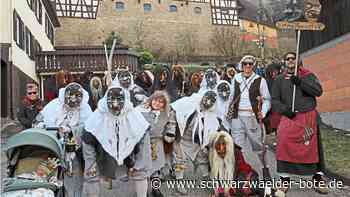 Fasnet in Unterschwandorf: Umzugs-Premiere nach zweijähriger Abstinenz