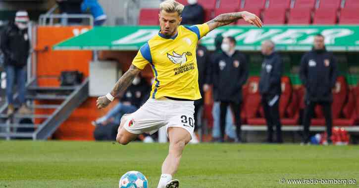 FC Augsburg setzt Zeichen: Aufwärmen in Ukraine-Shirts