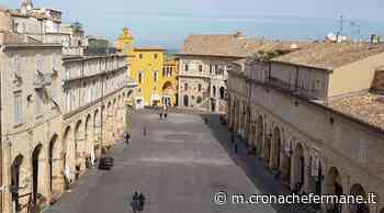 Invasione dell'Ucraina, anche a Fermo in piazza per manifestare contro la guerra - Cronache Fermane