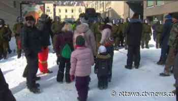 Ottawa police urge parents to remove children from protest zone - CTV News Ottawa