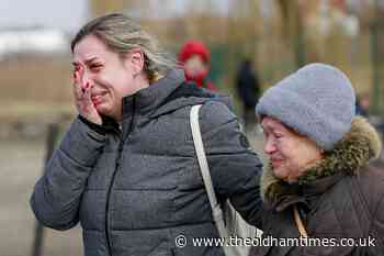 Volunteers extend help to thousands of refugees from Ukraine - theoldhamtimes.co.uk