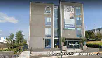 Oldham College staff prepared to strike over pay dispute - theoldhamtimes.co.uk