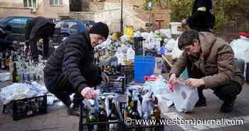 Mayor of Kyiv Defiant as Capital Is Encircled: Russians Face an Entrenched Force of Determined Patriots