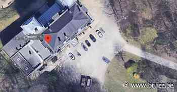 Leefmilieu Brussel gaat in gesprek met Narafi over 'illegale parking' in Dudenpark - BRUZZ