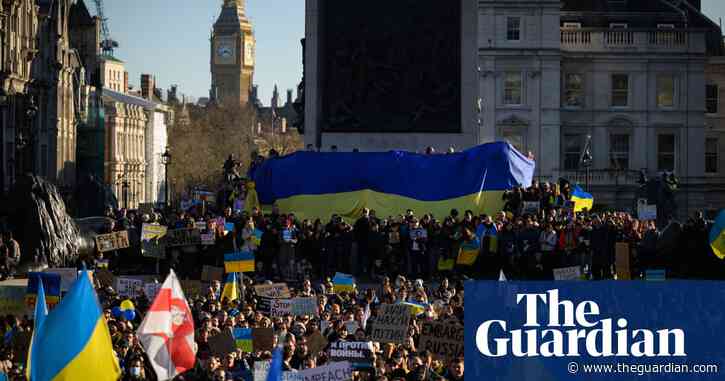 Thousands gather in cities across the UK in support of Ukraine