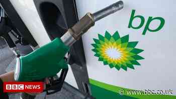 Ukraine conflict: BP under pressure to sell stake in Russian firm