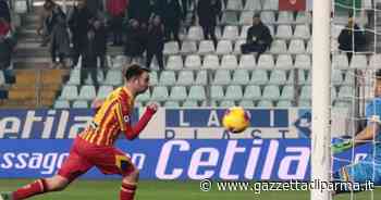 Il Lecce sbanca Monza e vola in testa con la Cremonese. Pisa ko - Risultati e classifica - Gazzetta di Parma