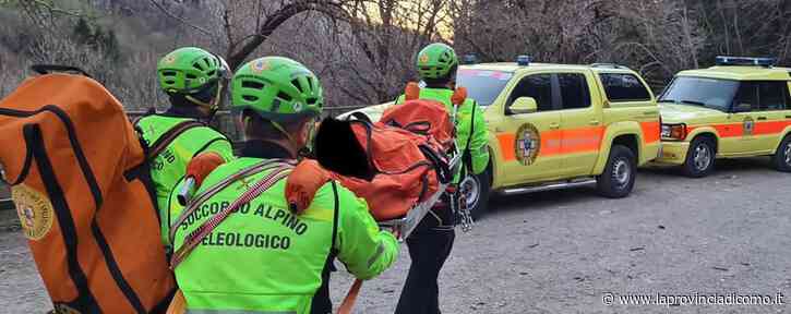 Corni di Canzo, escursionista ferita Trasportata con la barella per un'ora - La Provincia di Como