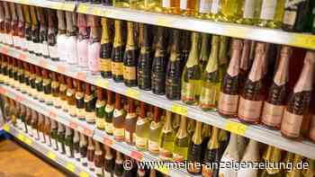 Nach Todesfall: Dringende Warnung vor vergiftetem Champagner - es besteht akute Lebensgefahr