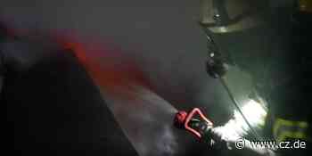 Feuerwehr Celle: Unterstand brennt auf Sportplatz Herrenwiese - Cellesche Zeitung