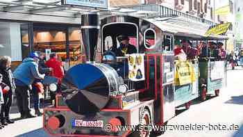 Narren testen Eisenbahn - Strecke Schiltach-Schramberg führt mitten durch Fußgängerzone - Schwarzwälder Bote