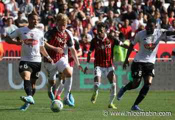 Le groupe de l'OGC Nice qui affronte Versailles mardi en demi-finale de Coupe de France