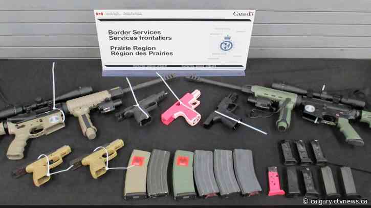 Alaskans charged with smuggling after prohibited firearms found at Coutts border crossing