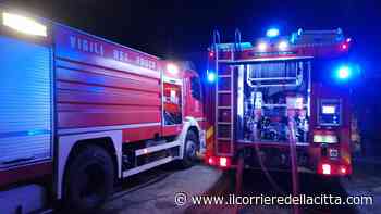 Ardea, brucia tra le fiamme una sala da ballo nella notte - Il Corriere della Città