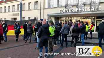 Letzte Mahnwache in Peine, „Spaziergänger“ gehen weiter