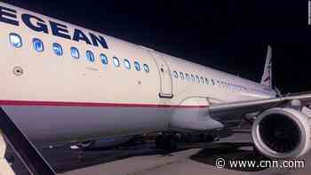 What it's like to fly to Moscow as the skies close