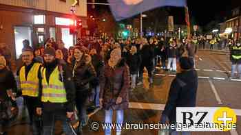 Corona: 520 Teilnehmer demonstrieren in Gifhorn