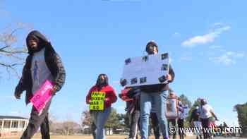 Family continues calls for justice after findings in shooting death of Brandon Hardy - WITN