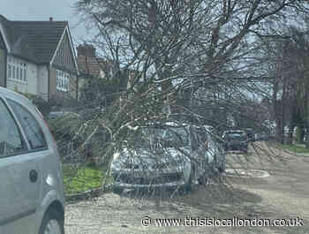 Eunice hits London with a red alert by Nina Kramarz, St Catherines School