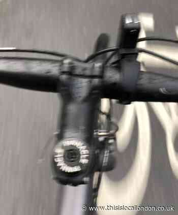Is cycling now the best option to commute? - Felix Synge - Dulwich College
