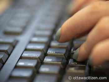 Federal department heads get green light to bring more public servants back to the office