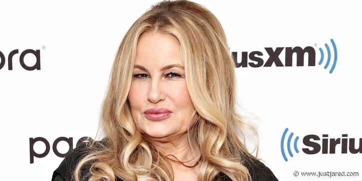 Jennifer Coolidge to Return for Season 2 of 'The White Lotus'