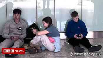 British Airways passengers call airline 'woeful'