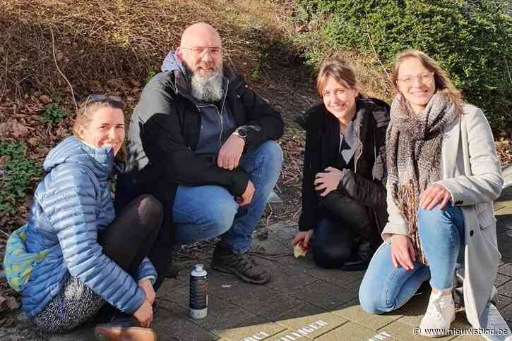 CM bedankt vrijwilligers met stoeptekeningen