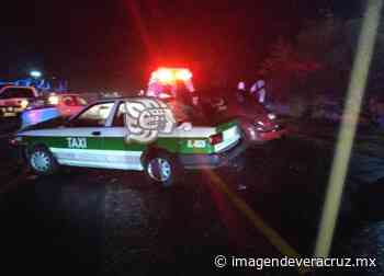 Chocan ´vochito´ y taxi sobre la Misantla-Xalapa - Imagen de Veracruz