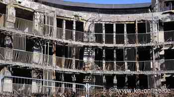 Nach Brand in Essen Fassadenteile bei baugleichen Häusern entfernt