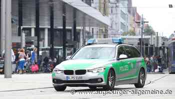 Augsburg-Innenstadt: Betrunkener stiehlt Stuhl und randaliert am Augsburger Königsplatz | Augsburger Allgemeine - Augsburger Allgemeine