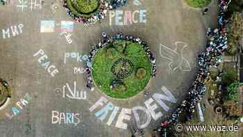 Herner Schüler senden Signal gegen Krieg und für Frieden - Westdeutsche Allgemeine Zeitung