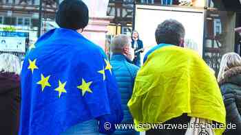 Calwer solidarisieren sich - Kundgebung für Frieden in Ukraine - Schwarzwälder Bote