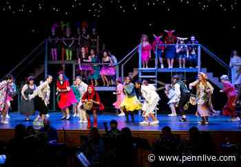 Central Dauphin holds first dress rehearsal for ‘Into The Woods’ - PennLive