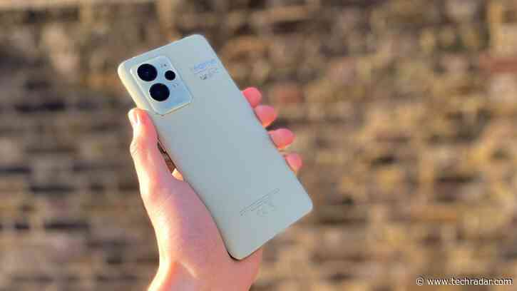 Realme GT 2 Pro